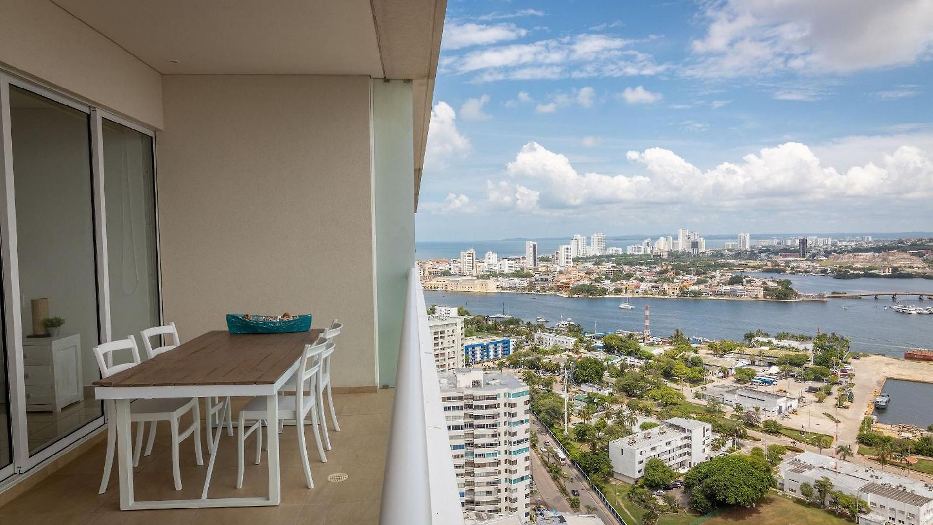 Espectacular Apto En H2 Piso 20! Apartment *
