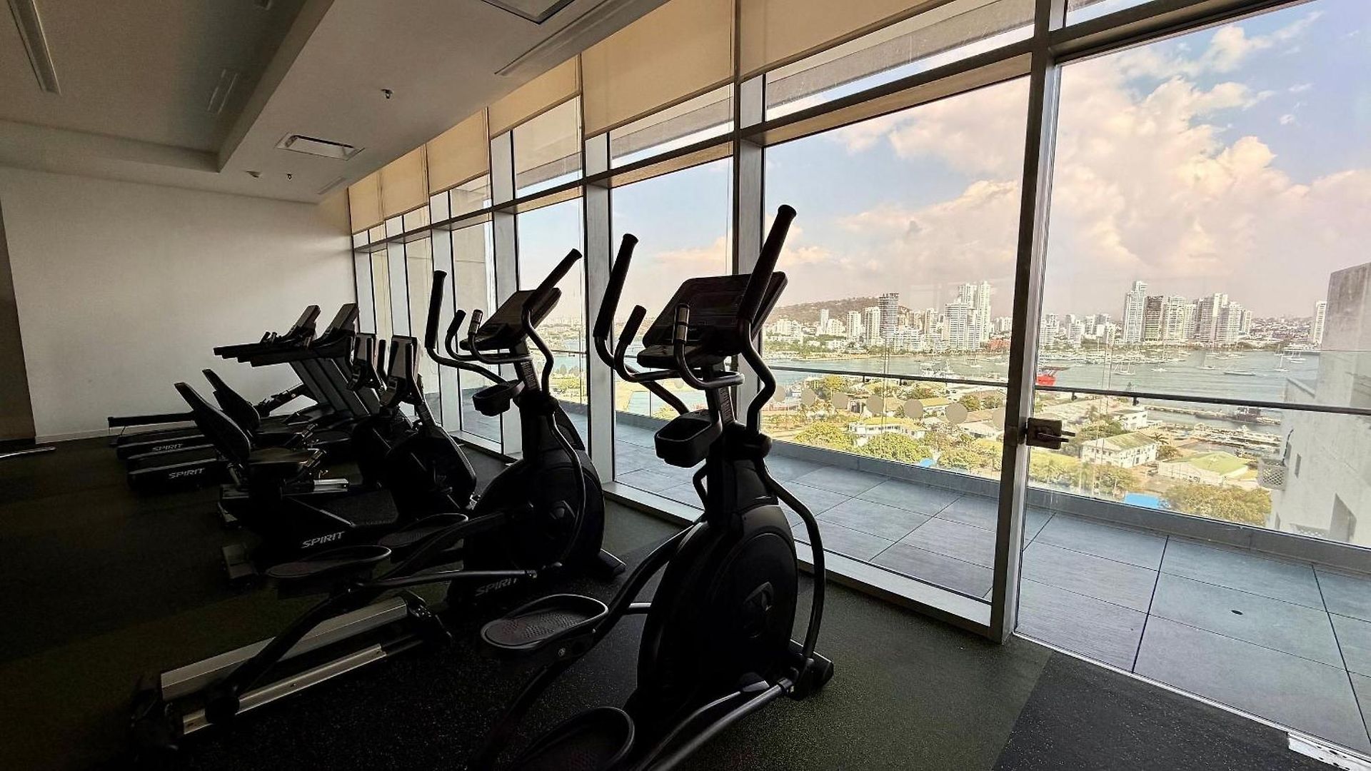Apartment Espectacular Apto En H2 Piso 20! *